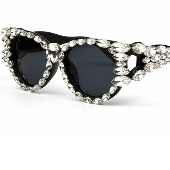 Sunglasses - Picture 1 of 1